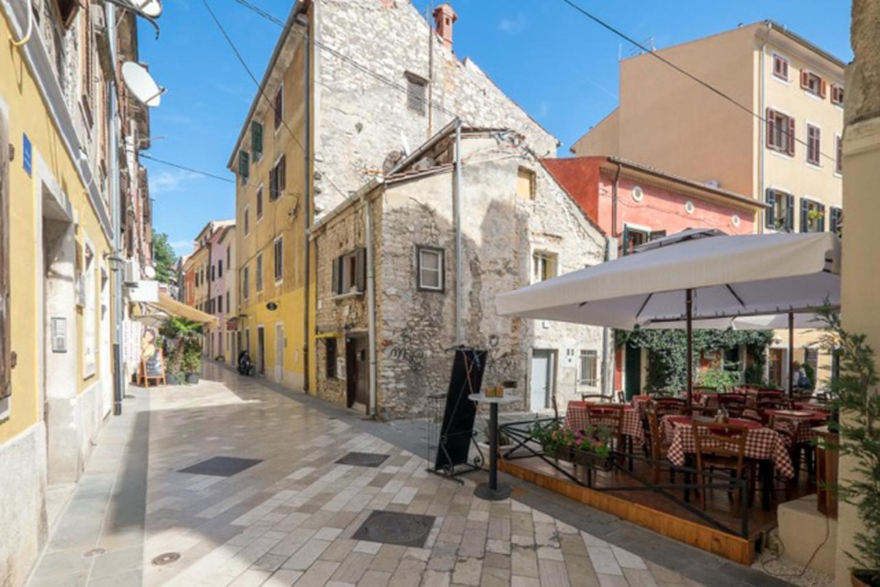 Apartmán Alighieri Unique Pula Exteriér fotografie